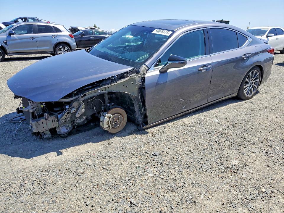 50046146 :رقم المزاد ، 58AD11D16MU001096 vin ، 2021 Lexus Es 250 مزاد بيع