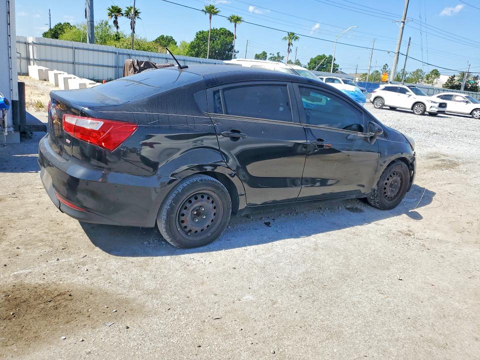 49850126 :رقم المزاد ، KNADM4A39H6037656 vin ، 2017 Kia Rio مزاد بيع