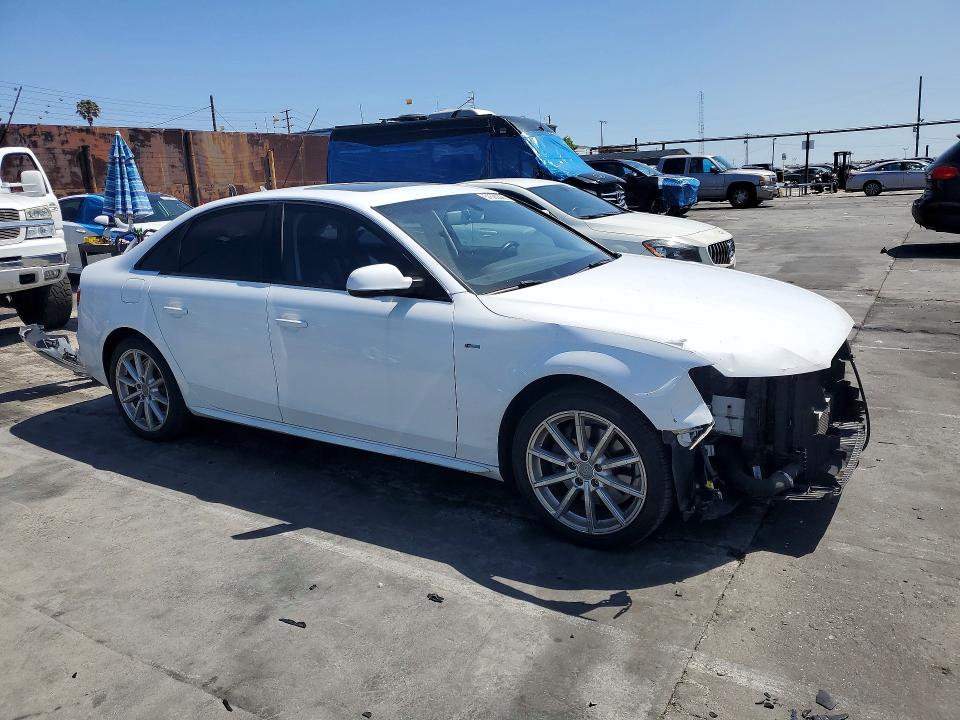 51503296 :رقم المزاد ، WAUAFAFL0GN016378 vin ، 2016 Audi A4 مزاد بيع