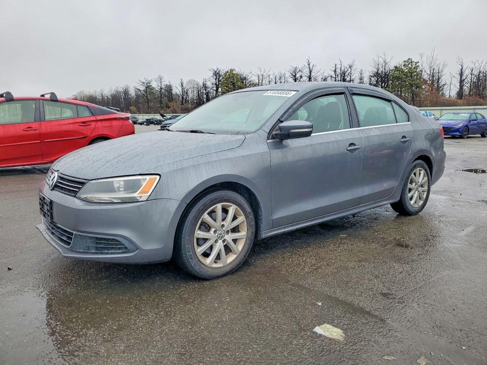 51058856 :رقم المزاد ، 3VWD17AJ3EM403390 vin ، 2014 Volkswagen Jetta مزاد بيع