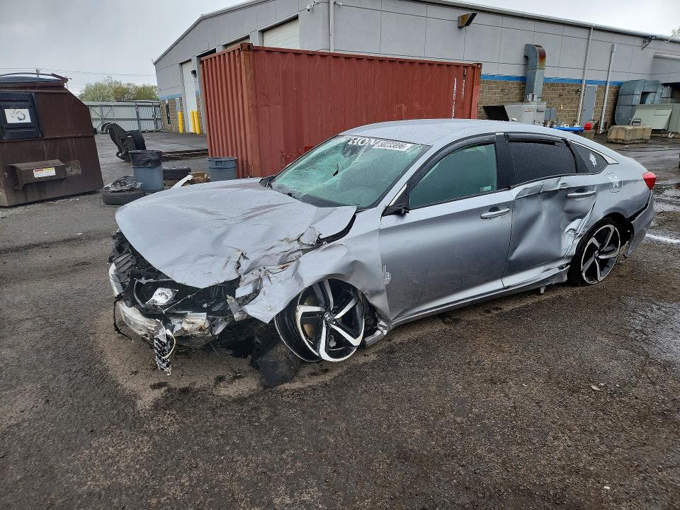 Продажа на аукционе авто 2019 Honda Accord, vin: 1HGCV1F35KA001102, номер лота: 50233896