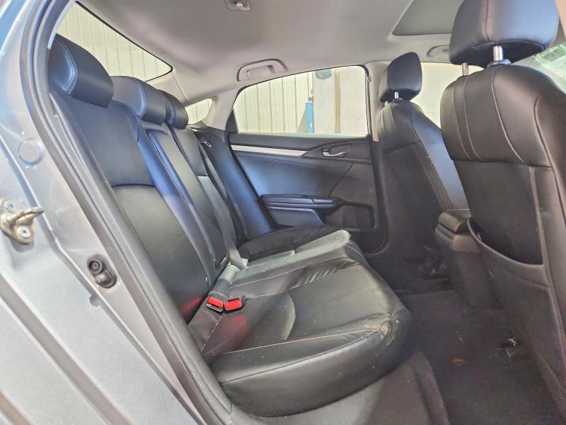 51061796 :رقم المزاد ، 19XFC1F79GE215017 vin ، 2016 Honda Civic مزاد بيع