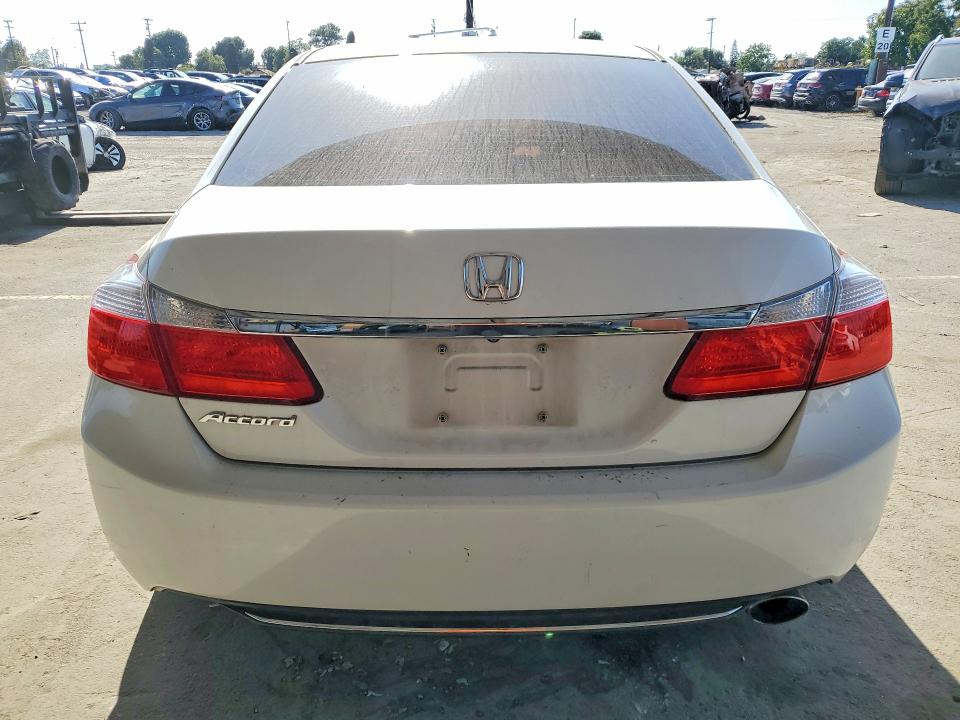 2013 Honda Accord მანქანა იყიდება აუქციონზე, vin: 1HGCR2F77DA197012, აუქციონის ნომერი: 51813286