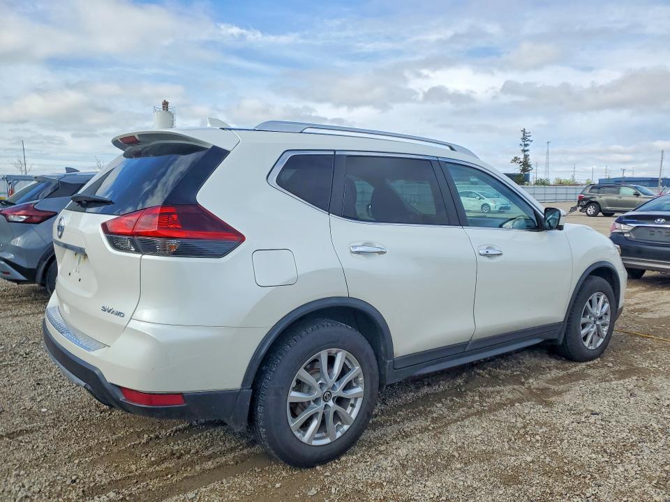 51380916 :رقم المزاد ، KNMAT2MV1JP540527 vin ، 2018 Nissan Rogue مزاد بيع