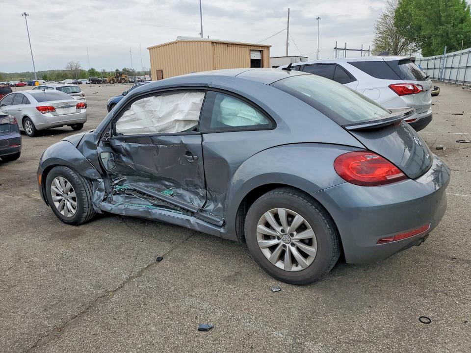 49736626 :رقم المزاد ، 3VWFD7AT6KM711800 vin ، 2019 Volkswagen Beetle مزاد بيع