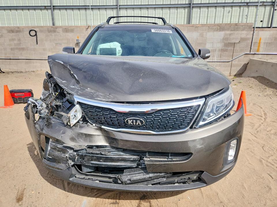 2015 Kia Sorento მანქანა იყიდება აუქციონზე, vin: 5XYKUDA74FG556699, აუქციონის ნომერი: 50063316