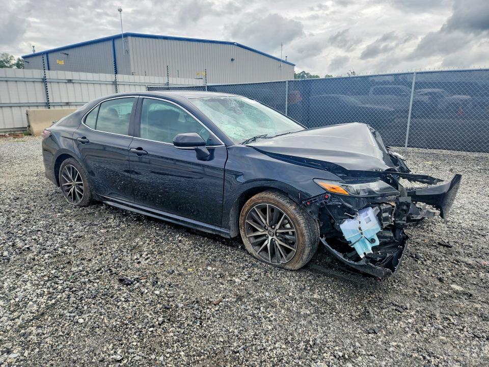 2023 Toyota Camry მანქანა იყიდება აუქციონზე, vin: 4T1G11AKXPU759495, აუქციონის ნომერი: 51753786