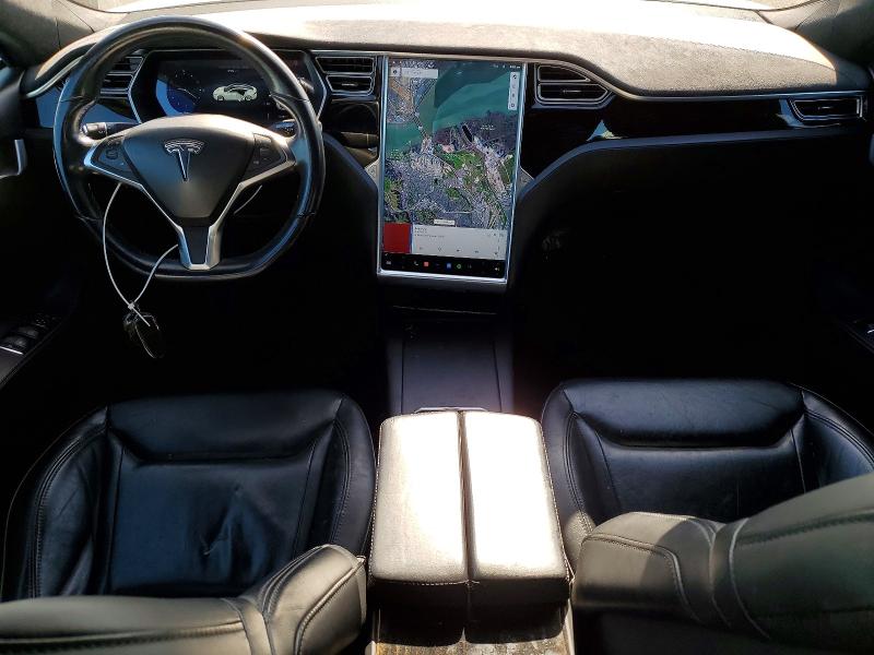 51185246 :رقم المزاد ، 5YJSA1E25GF143057 vin ، 2016 Tesla Model S مزاد بيع