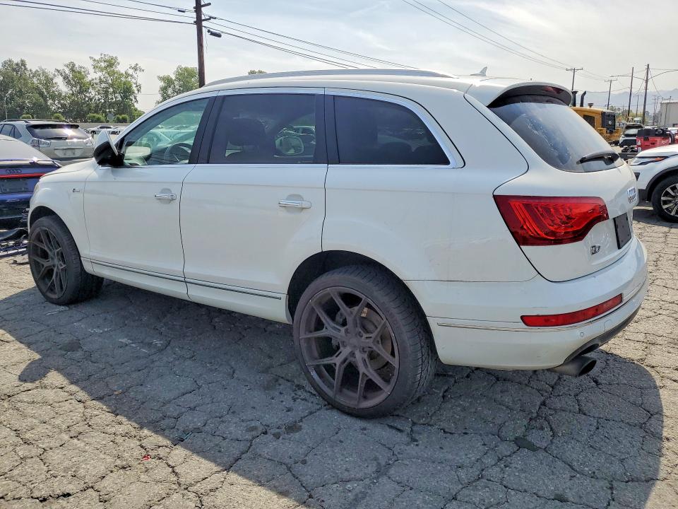 2015 Audi Q7 მანქანა იყიდება აუქციონზე, vin: WA1CGAFE6FD004650, აუქციონის ნომერი: 49264116