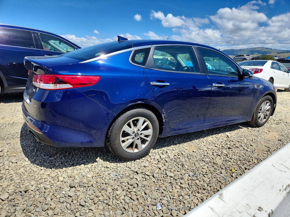 Продаж на аукціоні авто 2018 Kia Optima, vin: 5XXGT4L38JG250265, номер лоту: 51180466