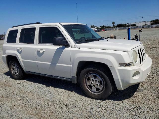 48506886 :رقم المزاد ، 1J4NT2GB3AD617655 vin ، 2010 Jeep Patriot مزاد بيع