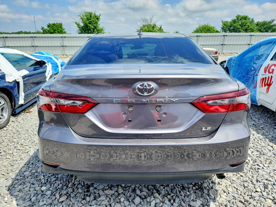 2021 Toyota Camry მანქანა იყიდება აუქციონზე, vin: 4T1C11AK5MU450415, აუქციონის ნომერი: 51000946