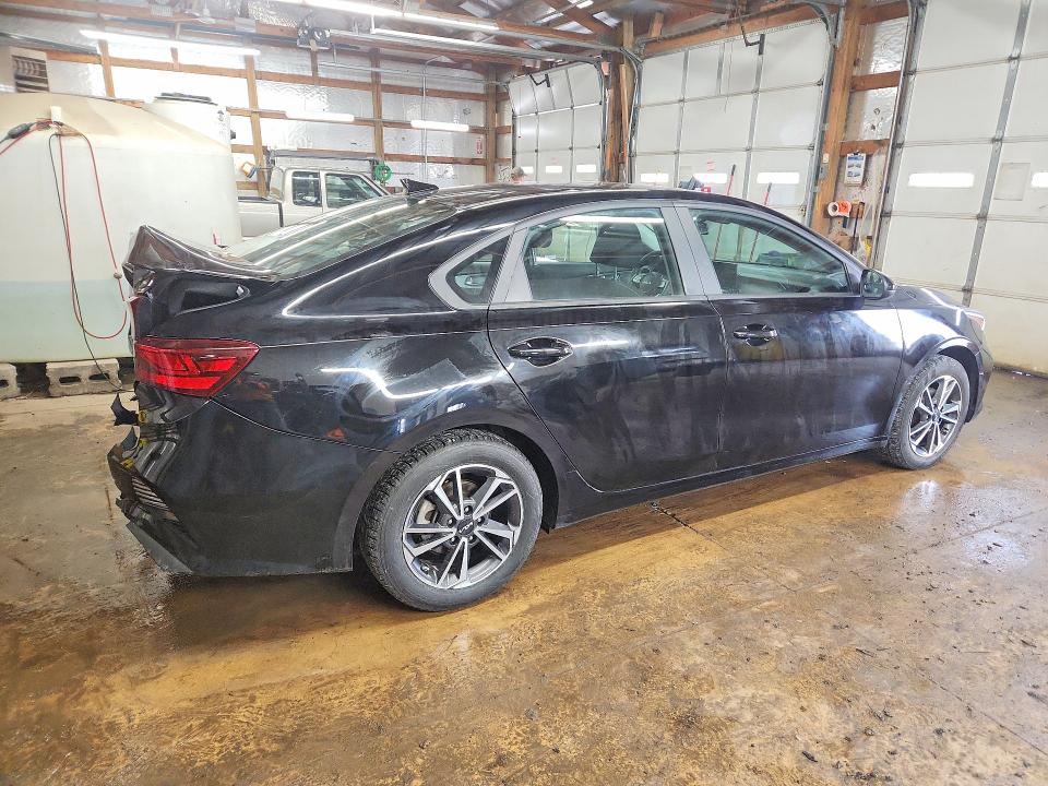 48789376 :رقم المزاد ، 3KPF24AD7NE503715 vin ، 2022 Kia Forte مزاد بيع