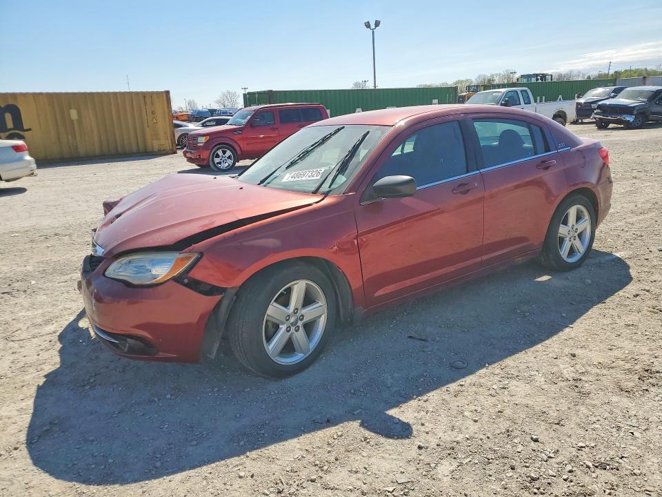 Auction sale of the 2013 Chrysler 200, vin: 1C3CCBAG1DN736437, lot number: 48697326