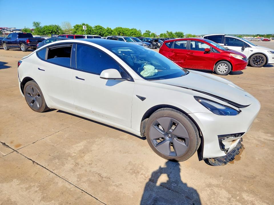 48740876 :رقم المزاد ، 5YJ3E1EA3MF062019 vin ، 2021 Tesla Model 3 مزاد بيع