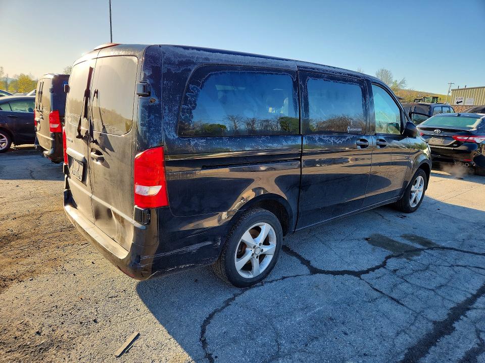 50611726 :رقم المزاد ، WD4PG2EE2J3403283 vin ، 2018 Mercedes Benz Metris مزاد بيع