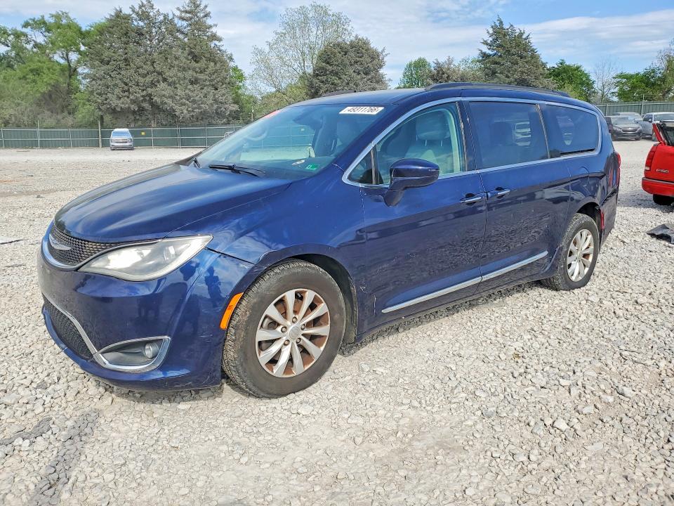 Продаж на аукціоні авто 2017 Chrysler Pacifica, vin: 2C4RC1BG0HR520666, номер лоту: 49311766