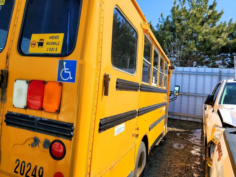 2010 Thomas School Bus მანქანა იყიდება აუქციონზე, vin: 1GB9G5AG0A1165266, აუქციონის ნომერი: 75971065