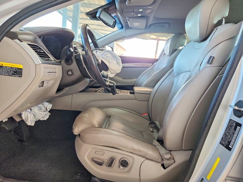 Продажа на аукционе авто 2015 Hyundai Genesis, vin: KMHGN4JE8FU016851, номер лота: 41628716