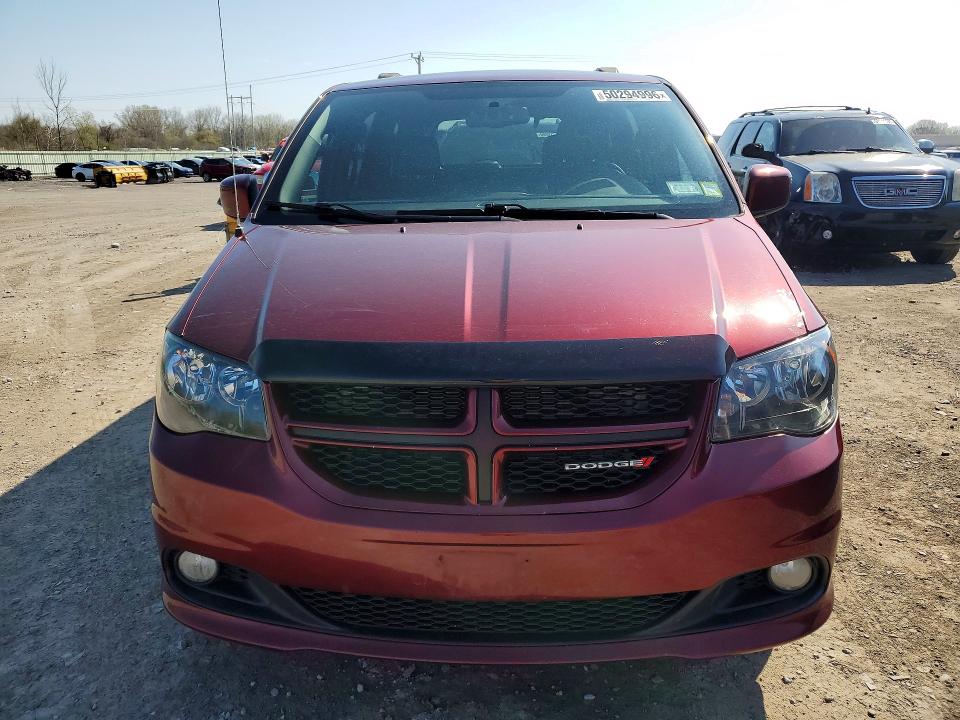 50294996 :رقم المزاد ، 2C4RDGEG7JR242107 vin ، 2018 Dodge Grand Caravan مزاد بيع