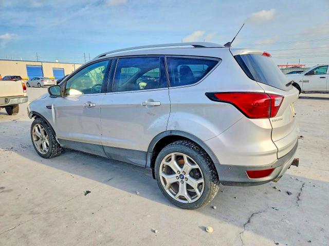 Продажа на аукционе авто 2019 Ford Escape, vin: 1FMCU0J90KUA20674, номер лота: 50271526