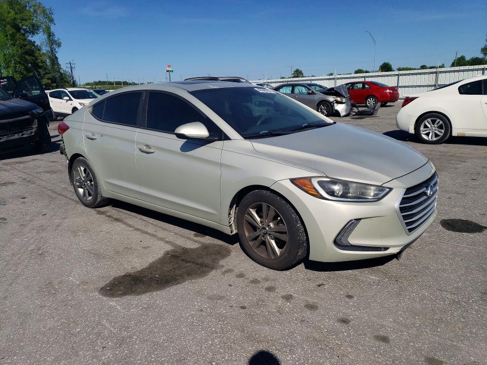 2017 Hyundai Elantra მანქანა იყიდება აუქციონზე, vin: 5NPD84LF7HH172607, აუქციონის ნომერი: 49548296