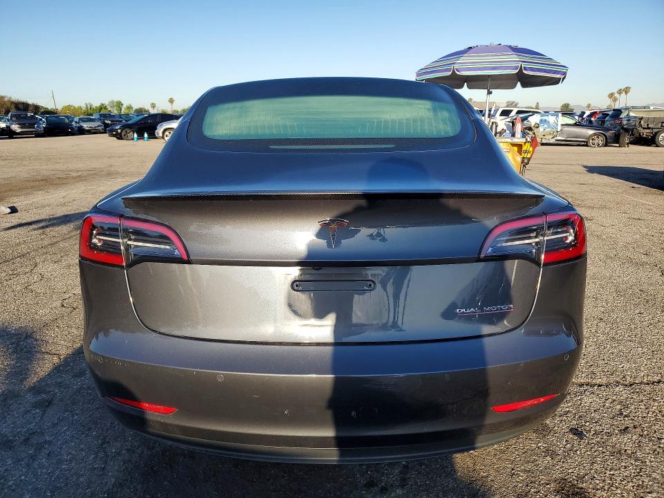 Продажа на аукционе авто 2019 Tesla Model 3, vin: 5YJ3E1EB3KF368000, номер лота: 49829966