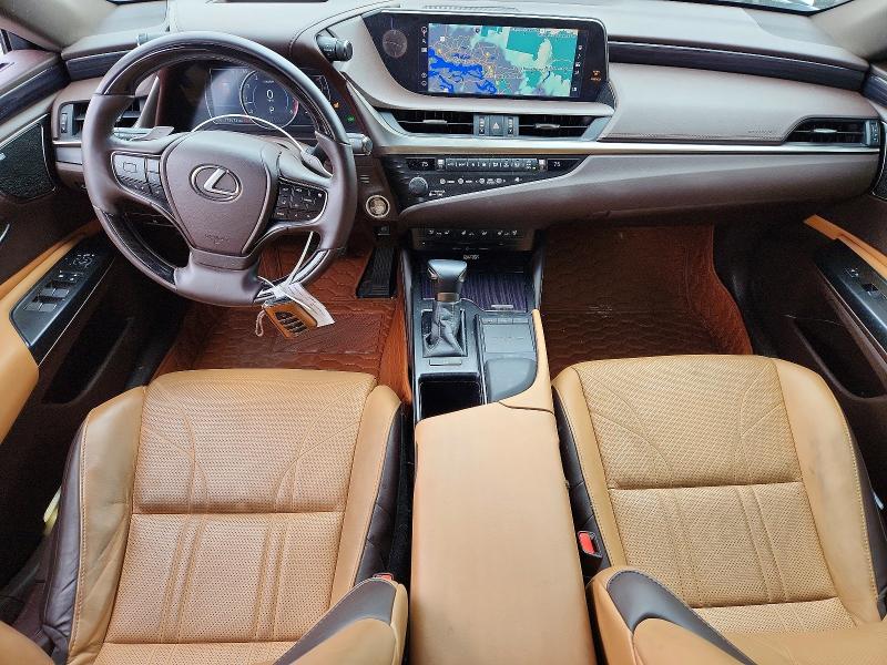 2020 Lexus Es მანქანა იყიდება აუქციონზე, vin: 58AEZ1B19LU081525, აუქციონის ნომერი: 50355606
