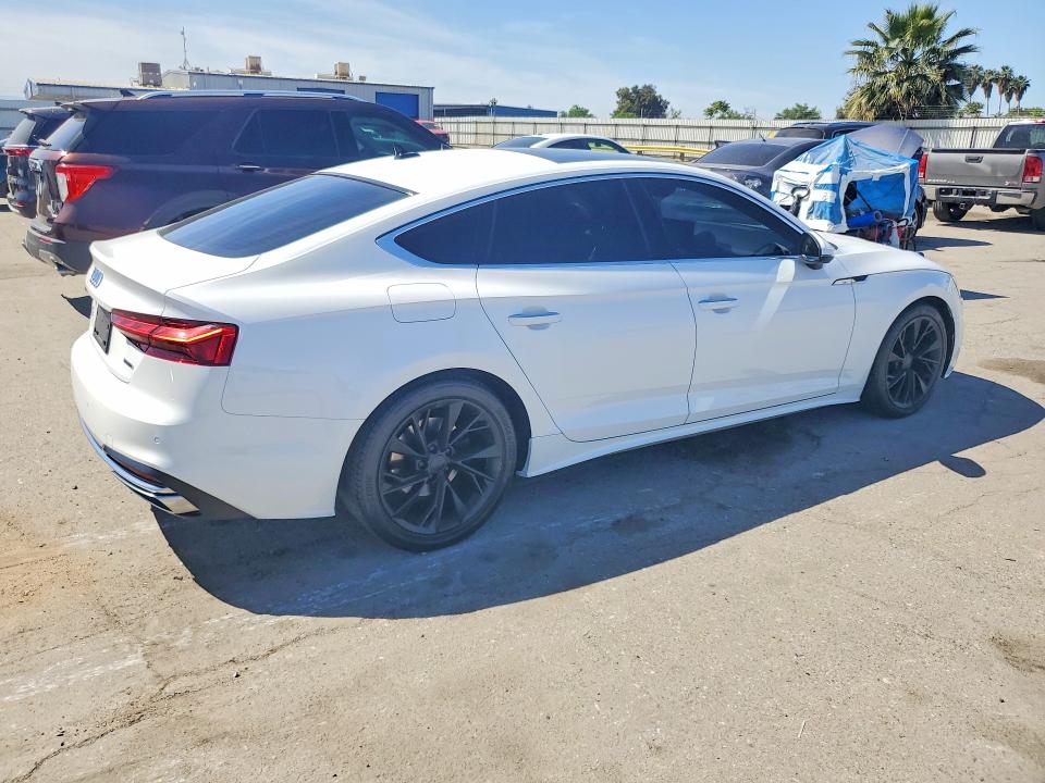 Продажа на аукционе авто 2023 Audi A5, vin: WAUCBCF5XPA015537, номер лота: 61047775