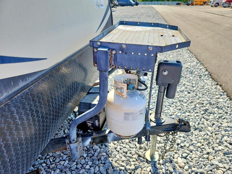 49974526 :رقم المزاد ، 4EZT22220K4064678 vin ، 2019 Kz-rv Sonic مزاد بيع