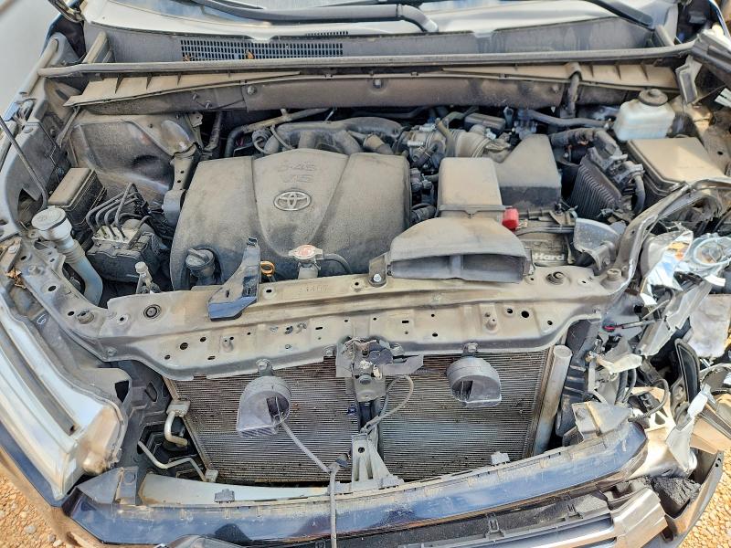 Продажа на аукционе авто 2019 Toyota Highlander, vin: 5TDKZRFH6KS348448, номер лота: 49240156