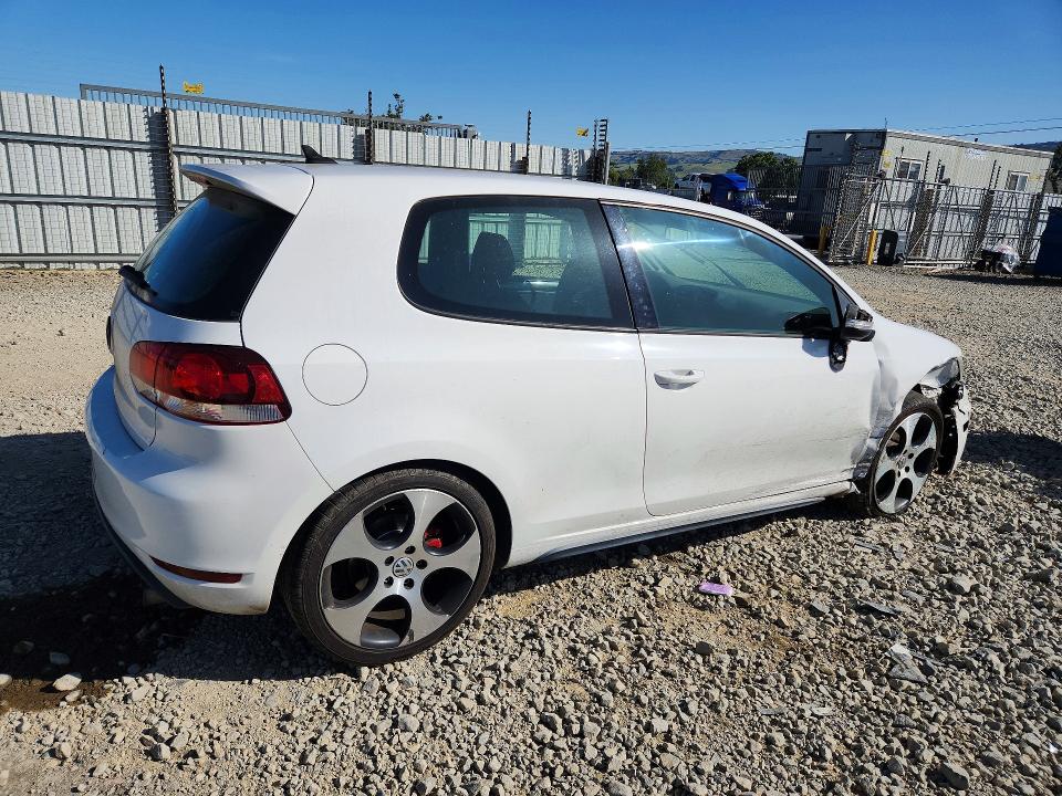 2011 Volkswagen Gti მანქანა იყიდება აუქციონზე, vin: WVWED7AJ7BW067320, აუქციონის ნომერი: 50314816