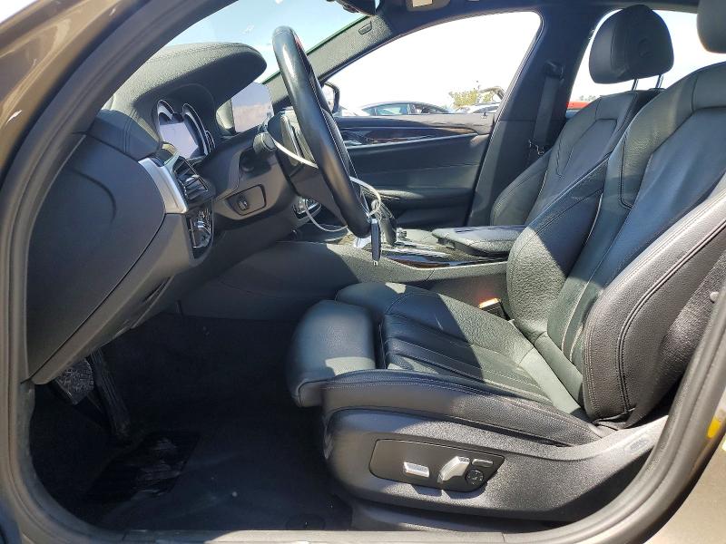 51851206 :رقم المزاد ، WBAJA5C3XHWA34816 vin ، 2017 Bmw 530 مزاد بيع