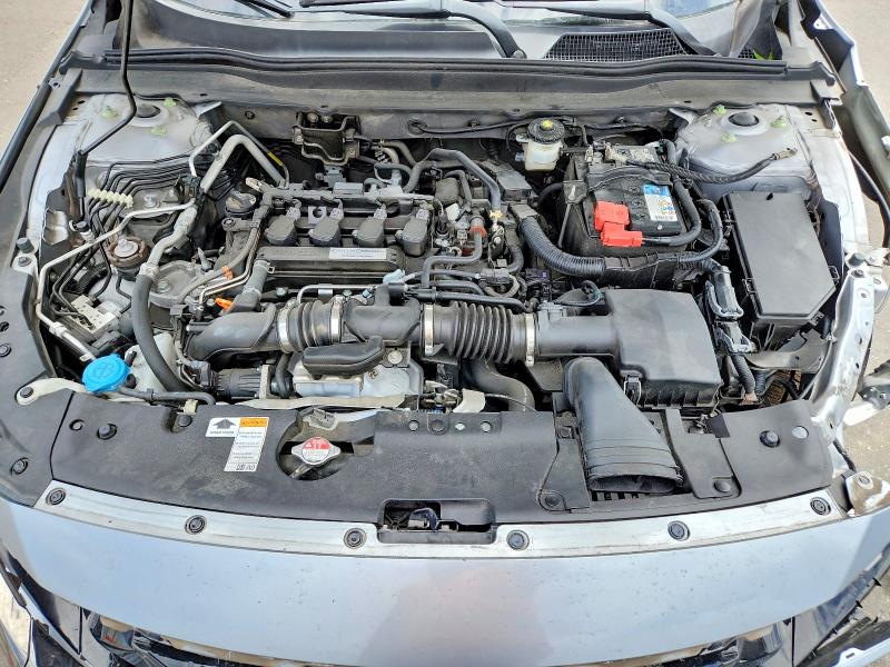 49486016 :رقم المزاد ، 1HGCV1F35JA025303 vin ، 2018 Honda Accord مزاد بيع