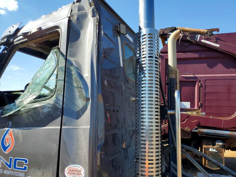 Продаж на аукціоні авто 2025 Volvo Vhd, vin: 4V4KC9EH7SN678404, номер лоту: 48353126