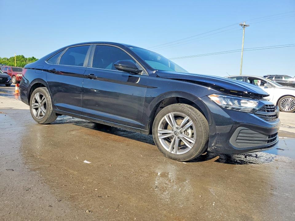 50527896 :رقم المزاد ، 3VWEM7BU4PM042310 vin ، 2023 Volkswagen Jetta مزاد بيع