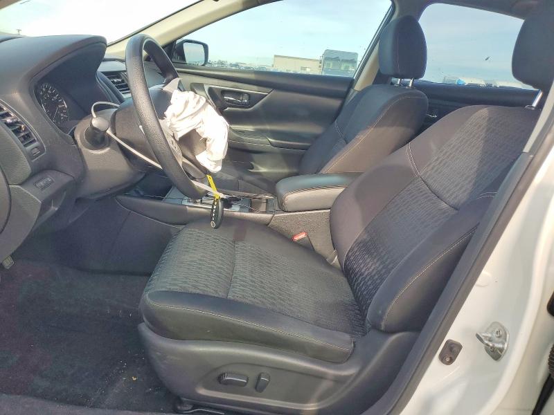 Продаж на аукціоні авто 2016 Nissan Altima, vin: 1N4AL3AP9GC194065, номер лоту: 49972306