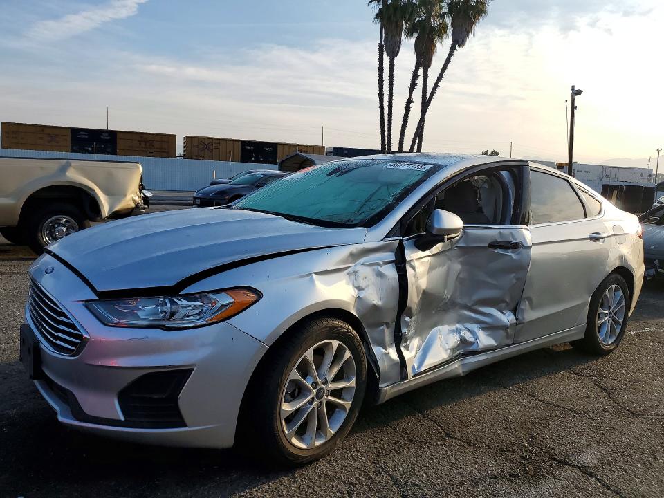 Продажа на аукционе авто 2019 Ford Fusion, vin: 3FA6P0HDXKR145861, номер лота: 46677716