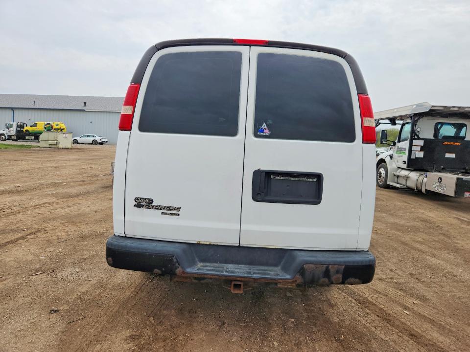 50162596 :رقم المزاد ، 1GCWGFBA1E1101788 vin ، 2014 Chev Express G2500 مزاد بيع