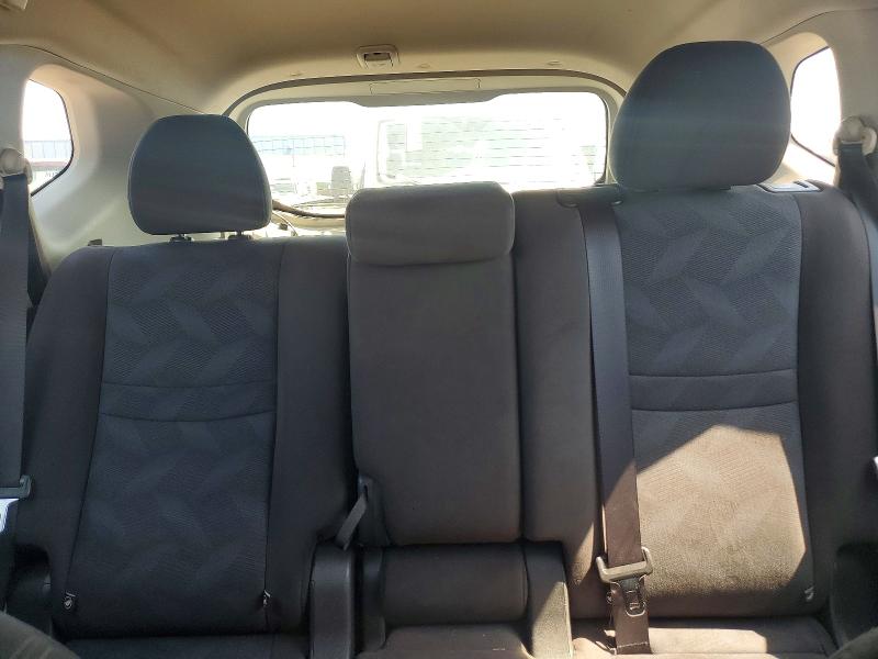 50661756 :رقم المزاد ، KNMAT2MT6FP582214 vin ، 2015 Nissan Rogue مزاد بيع