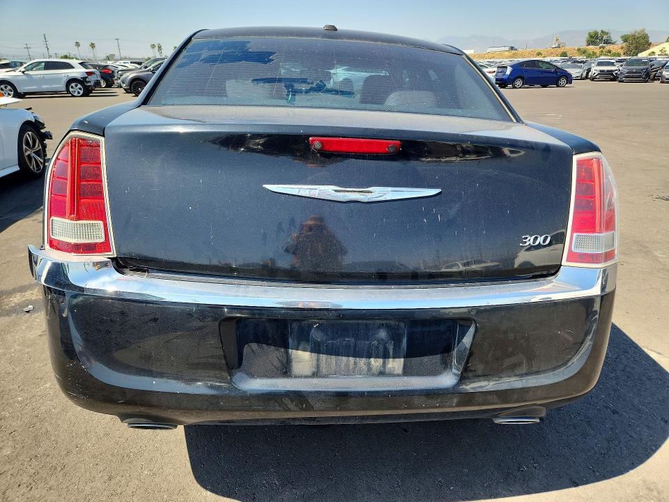 2013 Chrysler 300 მანქანა იყიდება აუქციონზე, vin: 2C3CCAAGXDH723110, აუქციონის ნომერი: 49336046