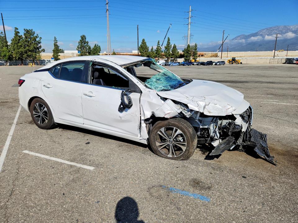 49957676 :رقم المزاد ، 3N1AB8CV6PY254867 vin ، 2023 Nissan Sentra مزاد بيع