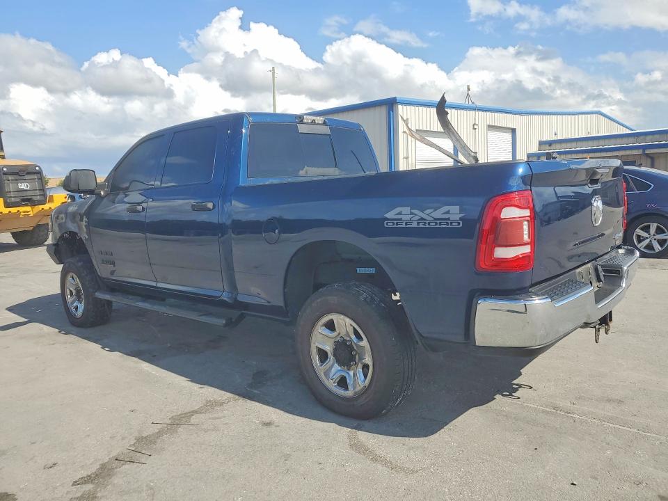 Продажа на аукционе авто 2020 Ram 2500, vin: 3C6UR5CL3LG163596, номер лота: 51420936