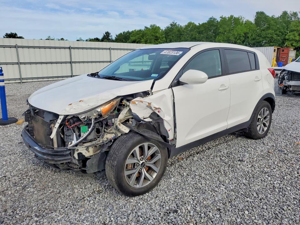 47823136 :رقم المزاد ، KNDPB3AC4G7875568 vin ، 2016 Kia Sportage مزاد بيع