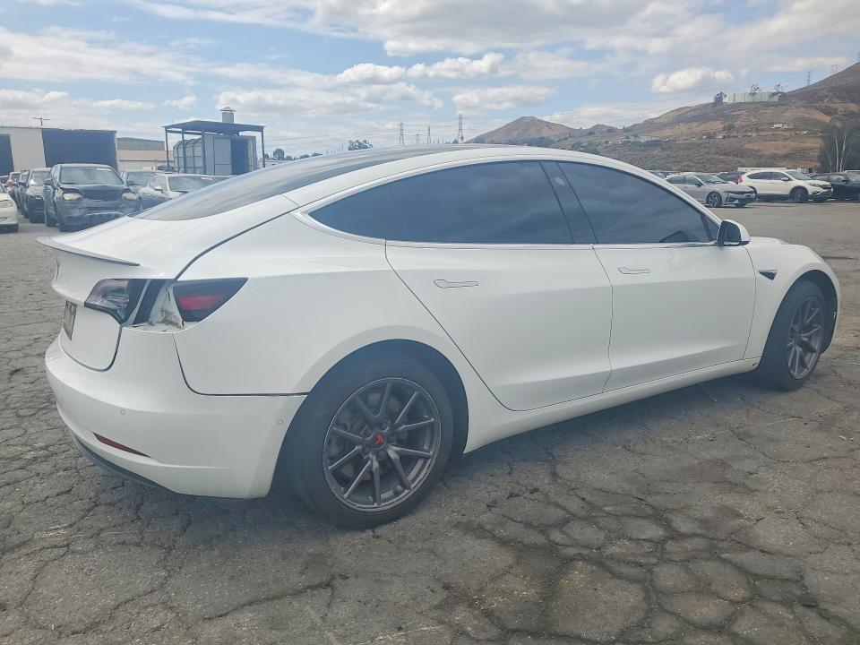 2019 Tesla Model 3 მანქანა იყიდება აუქციონზე, vin: 5YJ3E1EAXKF504081, აუქციონის ნომერი: 51156886