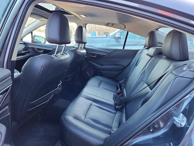 49331406 :رقم المزاد ، 4S3BWAN68P3016451 vin ، 2023 Subaru Legacy مزاد بيع