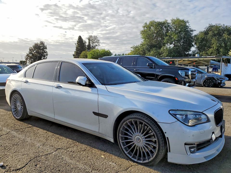 Продажа на аукционе авто 2015 Bmw Alpina B7, vin: WBAYE8C55FD136598, номер лота: 50558176