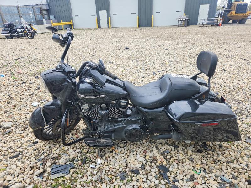 2018 Harley Davidson Flhrxs მანქანა იყიდება აუქციონზე, vin: 1HD1KVC19JB671932, აუქციონის ნომერი: 51258146