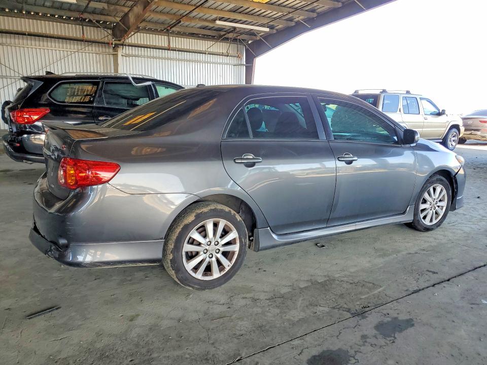 51120406 :رقم المزاد ، 2T1BU4EE1AC481215 vin ، 2010 Toyota Corolla مزاد بيع