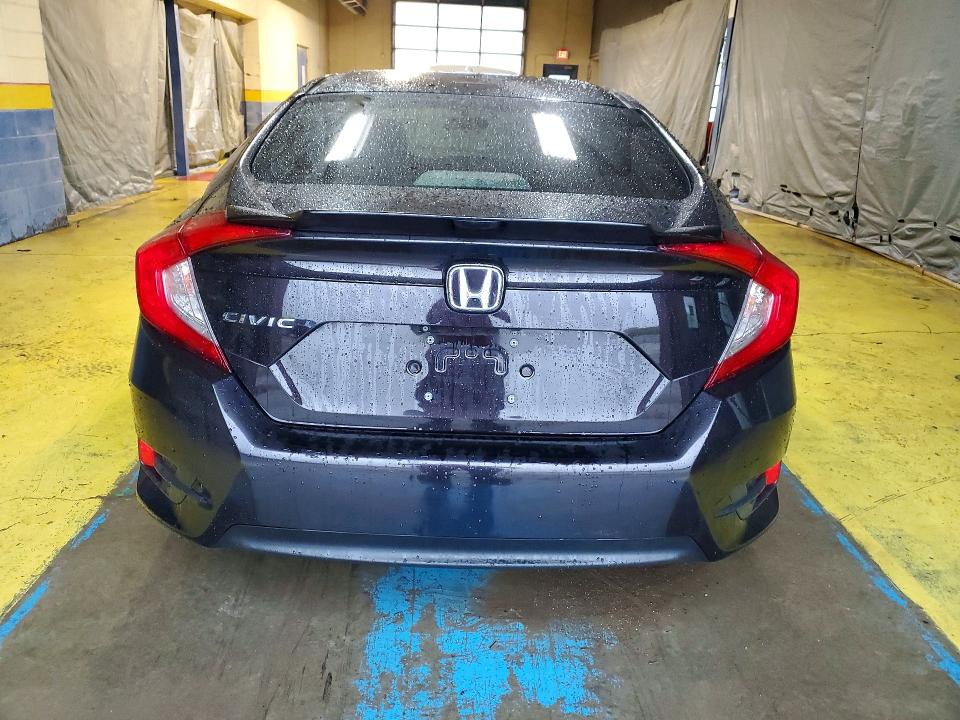 Продажа на аукционе авто 2016 Honda Civic, vin: 19XFC2F51GE066686, номер лота: 51085886